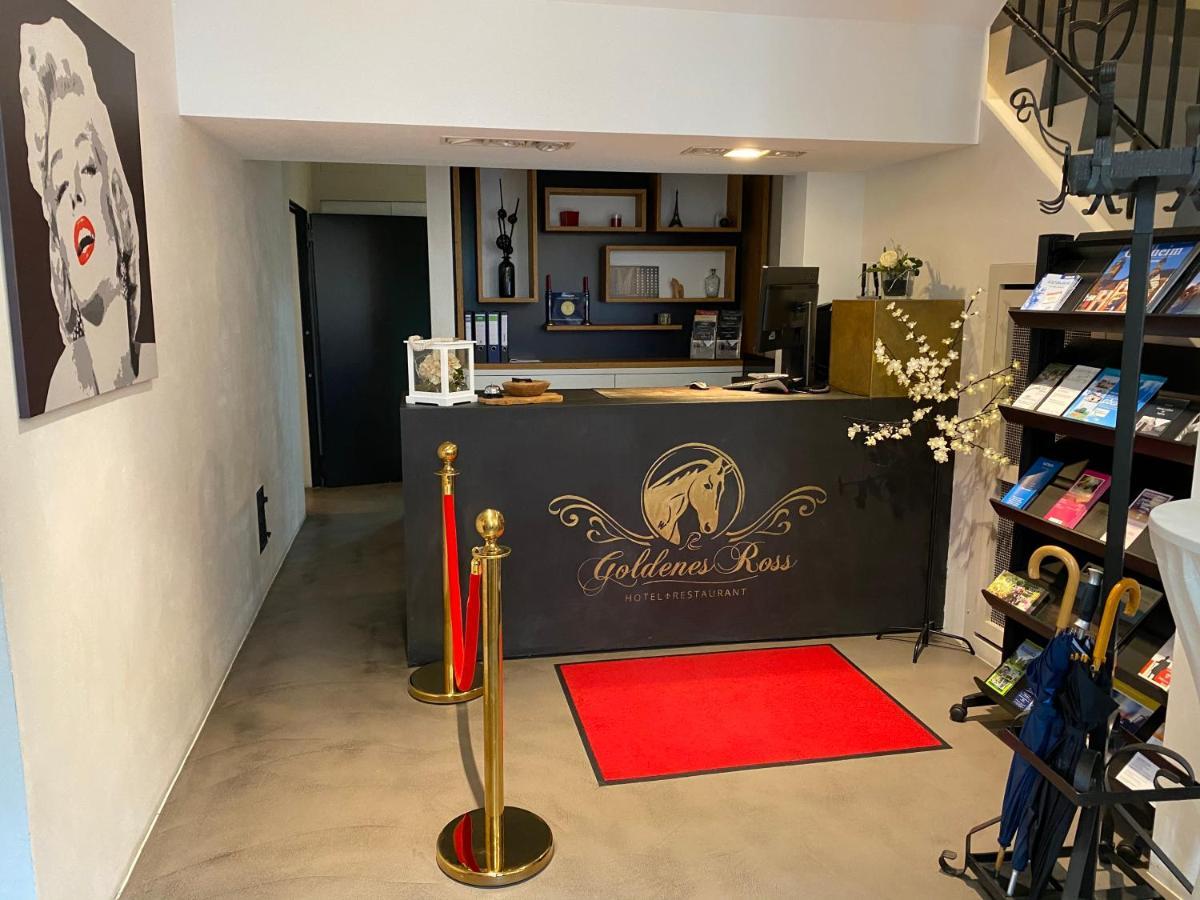 Hotel Restaurant Goldenes Ross Gollheim Kültér fotó