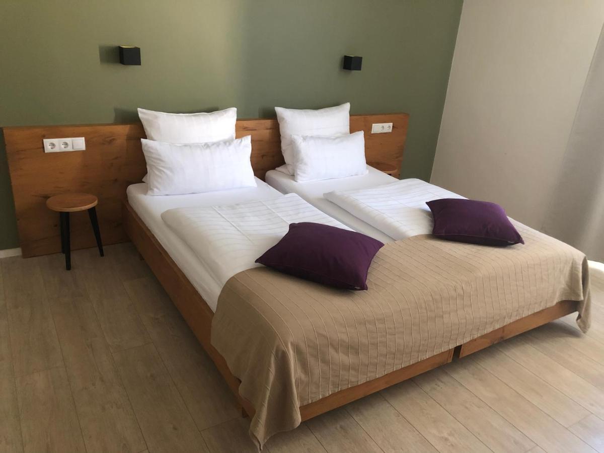 Hotel Restaurant Goldenes Ross Gollheim Szoba fotó